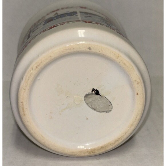 RUSS BERRIE AND CO VTG Creamer And Sugar Bowl w/ Lid “A Christmas Remembered” - Picture 9 of 16